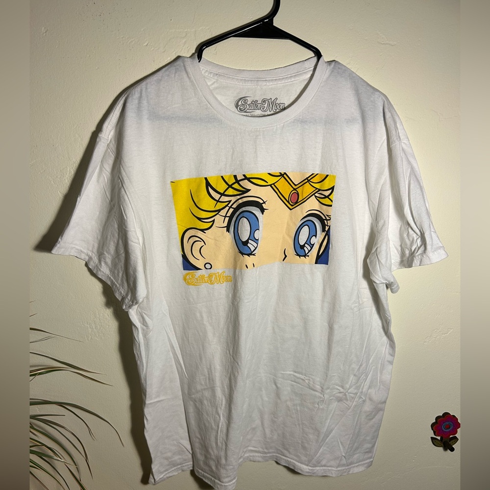 90’s Sailor Moon Men's Officially Licensed Anime Her Eyes Graphic Tee T-Shirt